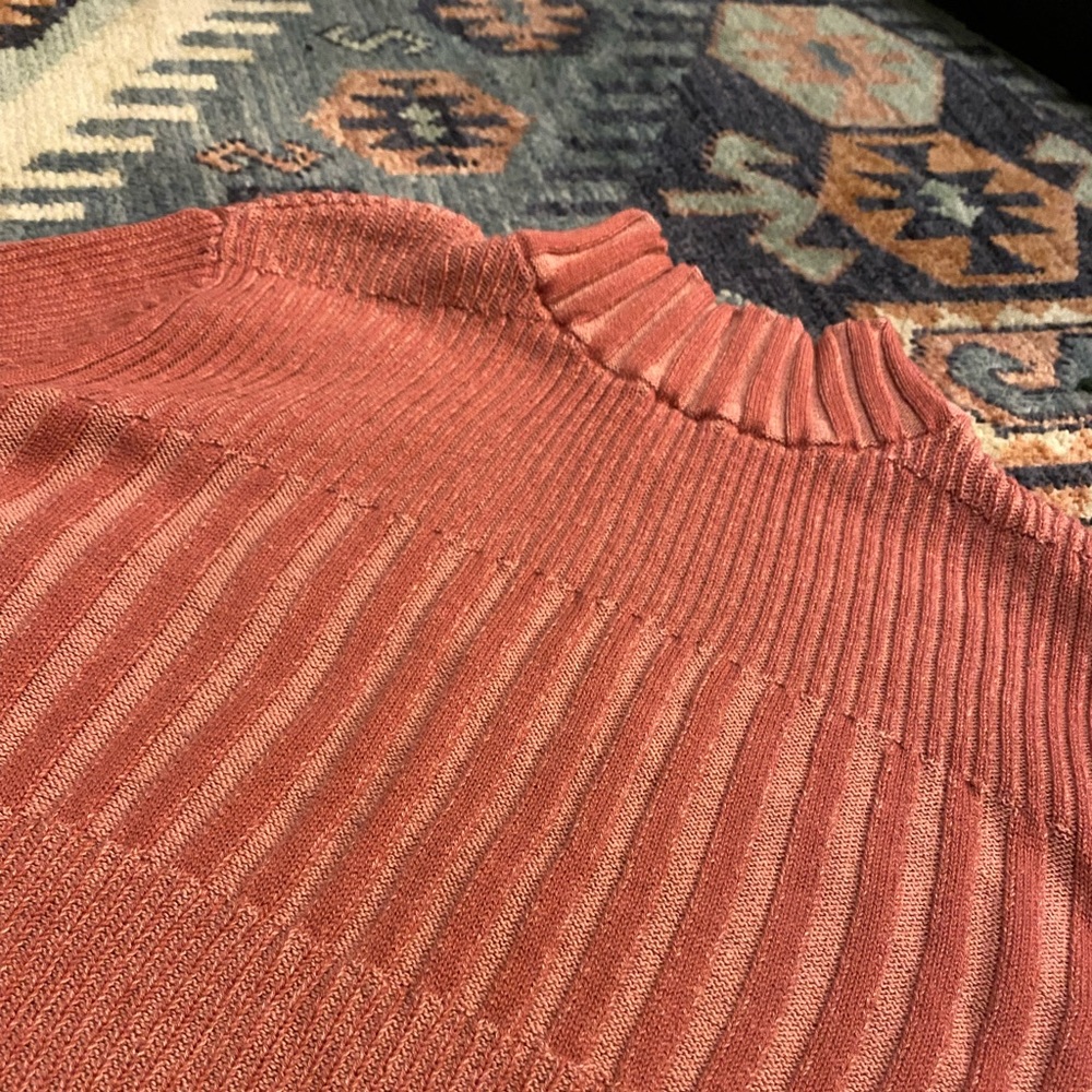 American Eagle knit, form fit, crop sweater